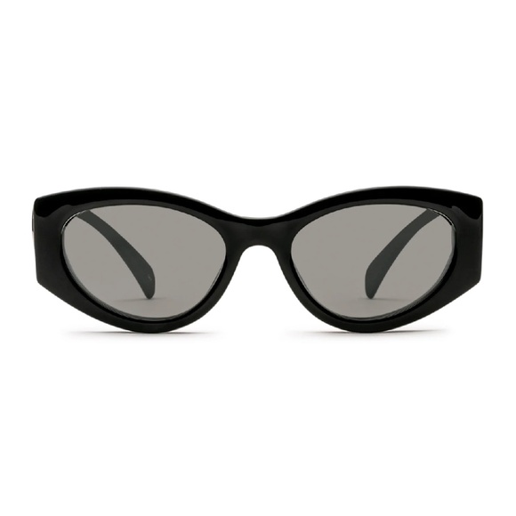 New Gucci Sunglasses GG-1691S Black Frames - Picture 1 of 7